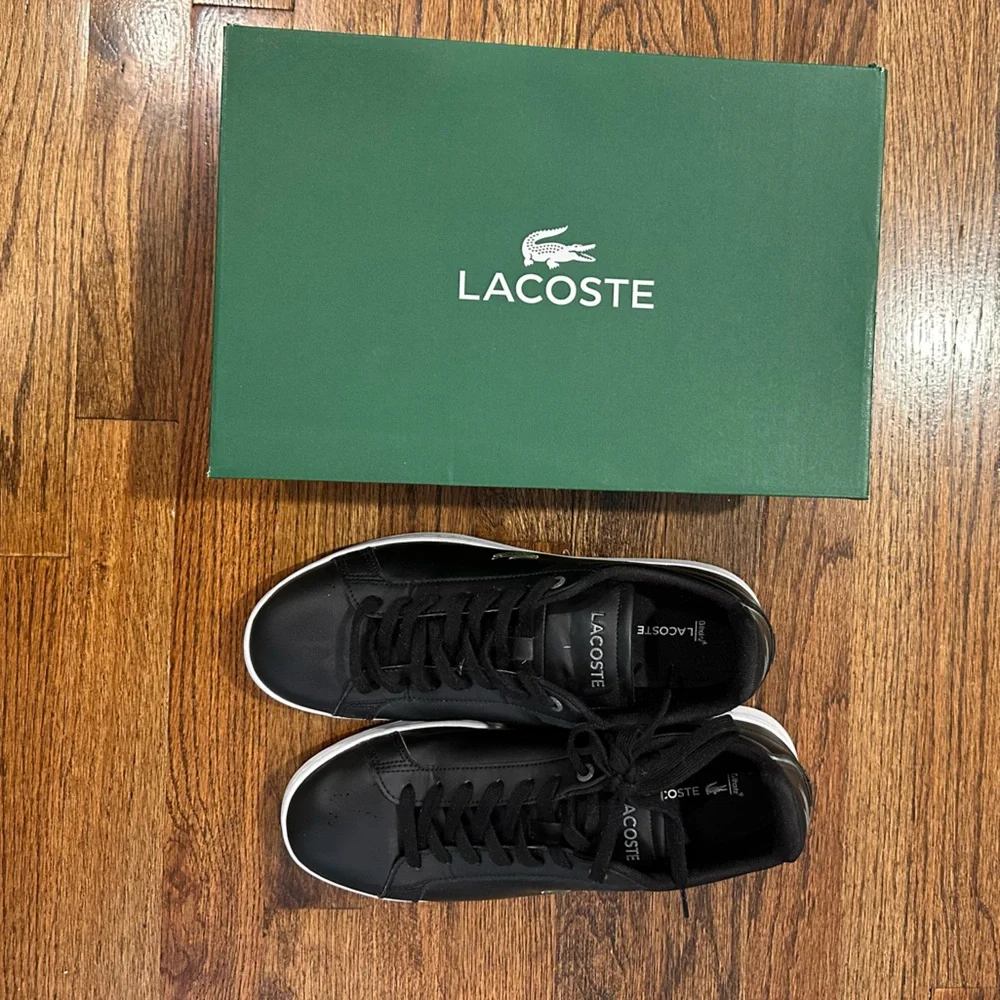 Lacoste nwt men